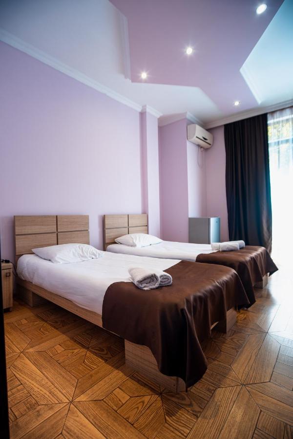Porto Franco Hotel Batumi Exterior foto